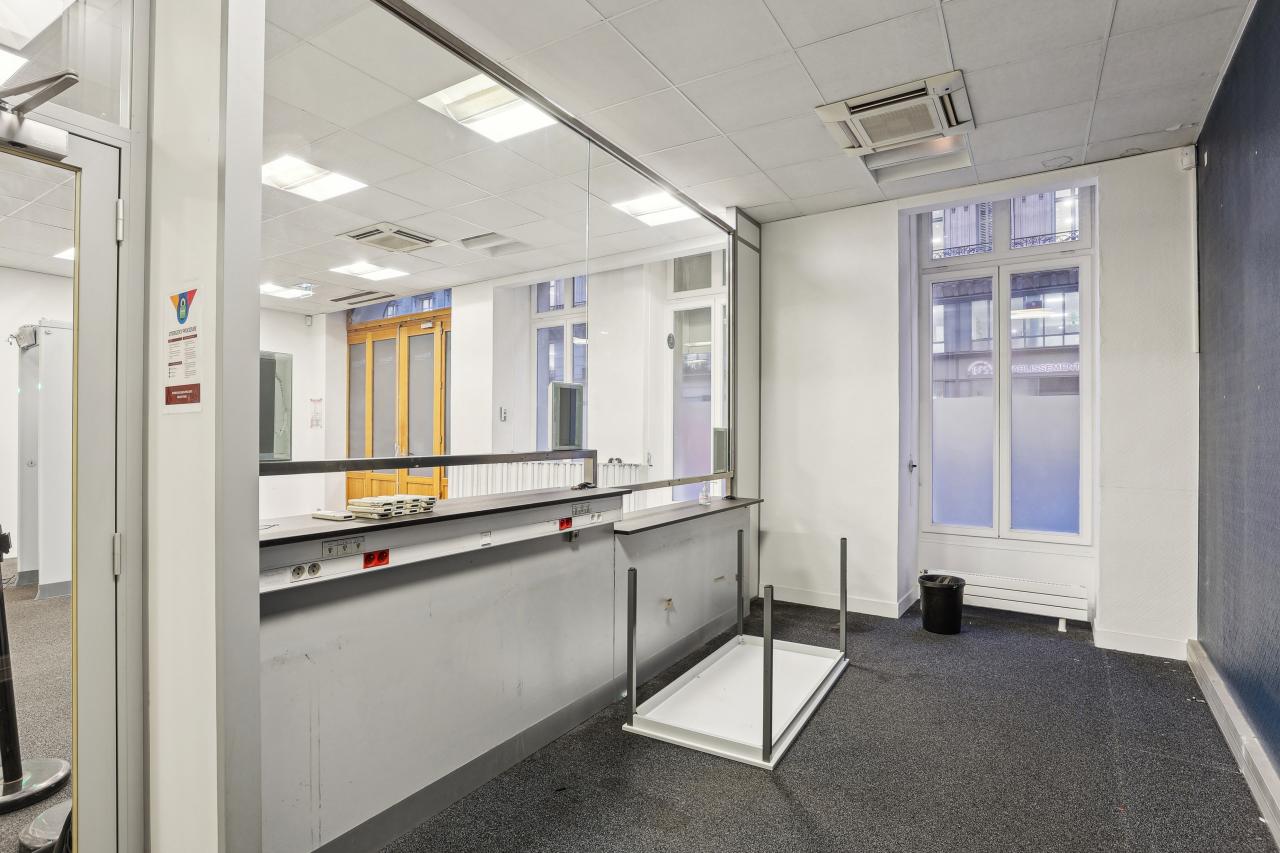 Bureau Paris 458m² Location bureau Paris OLBUR2424417 4